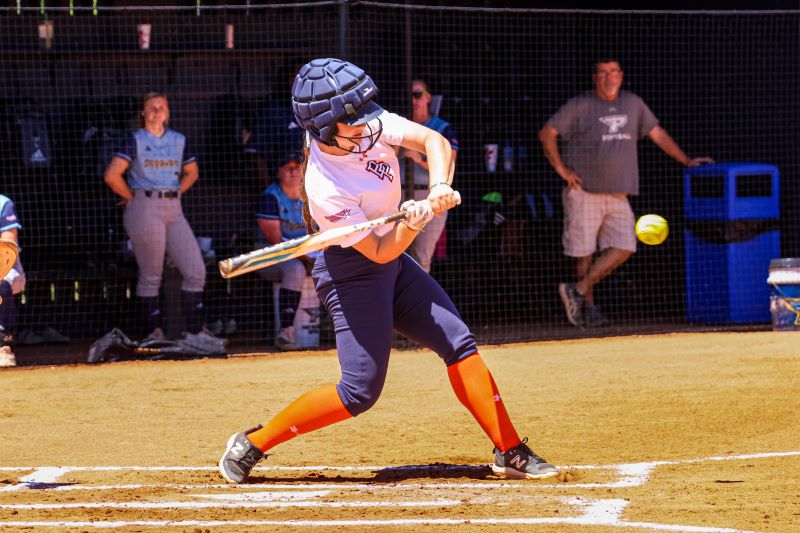 Barons Split with Night Hawks 