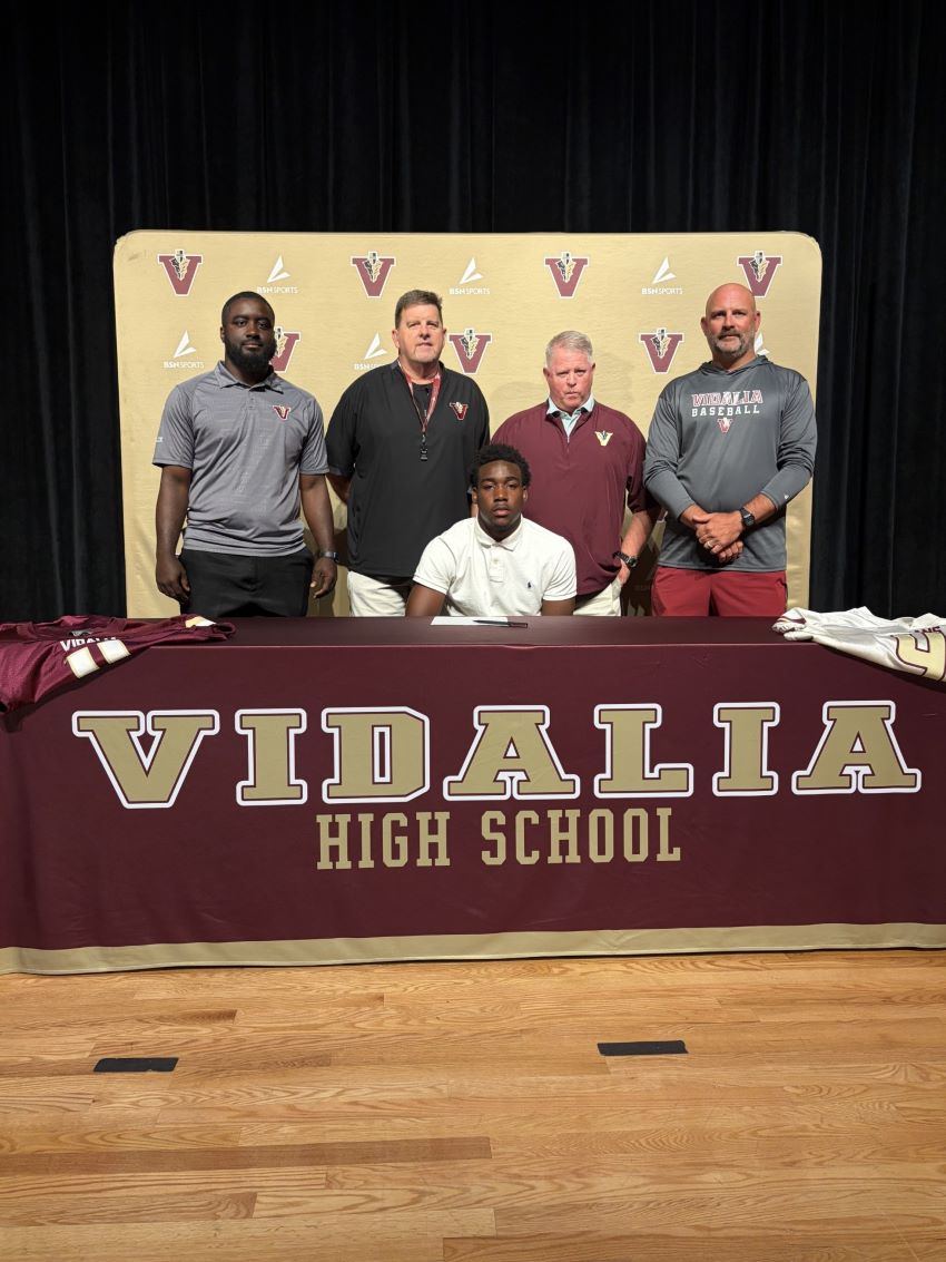 Coney Signs with GMC 