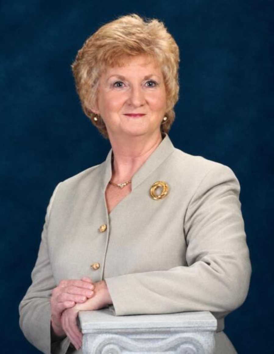 Mrs. Loree Logan Page